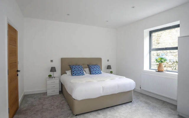 Bryn Min Manton Apartment