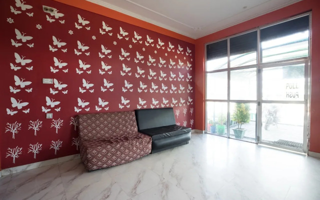 SPOT ON 631 Hotel Highway Plaza