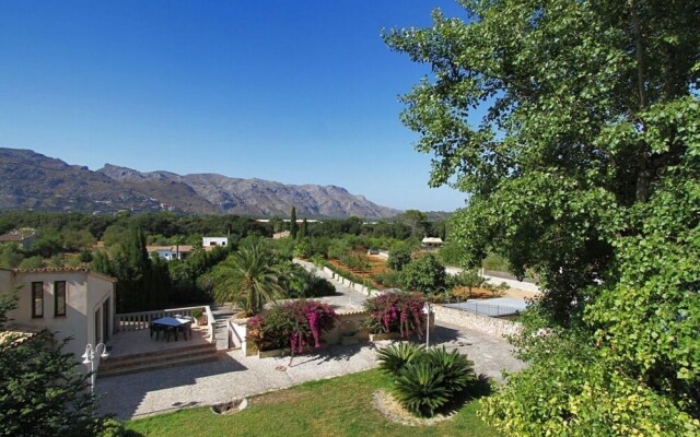 Villa - 4 Bedrooms with Pool - 103187