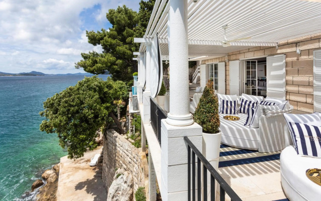 Villa Mey's Place On The Beach