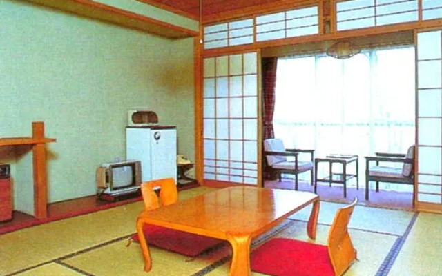 Hotel Shinano Prince Shirakaba