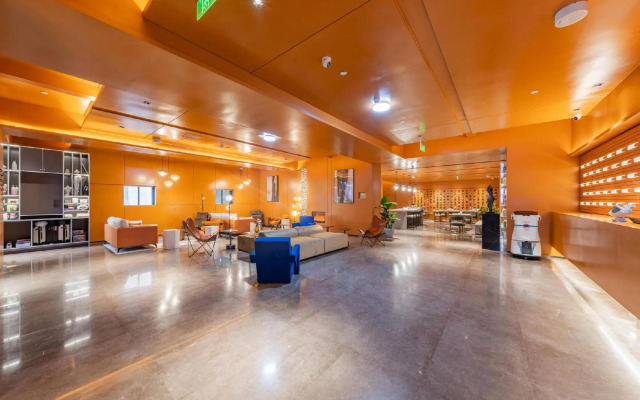 Atour Hotel Wangfujing Pedestrian Street