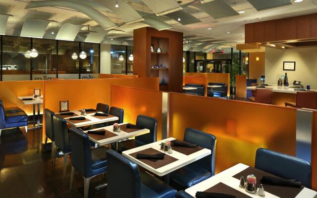 DoubleTree by Hilton Hartford Downtown