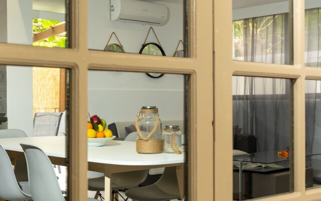 Lefka Hotel, Apartments & Studios