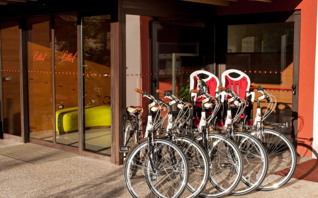 Elliot Osteria e Dormire in collina