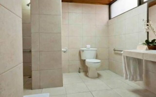Costa Rica Tennis Club & Hotel