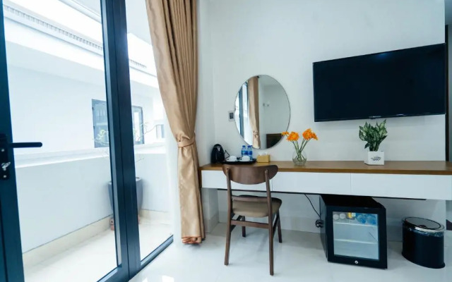 Starway Hotel