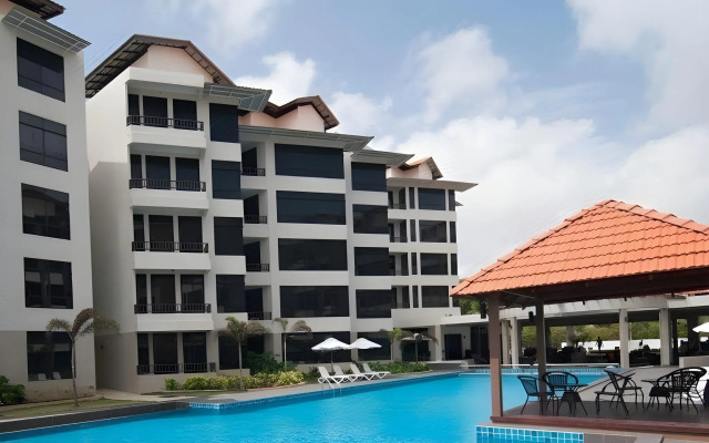 Samsuria Beach Resort & Residence