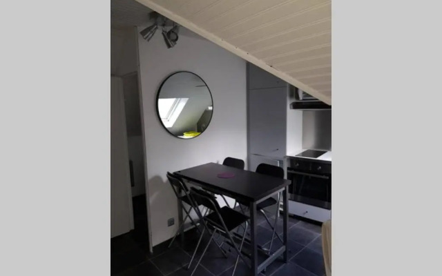 ST LARY-VIGNEC Joli petit appartement idéalament situé