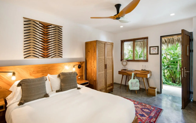 The Nomadic Hotel