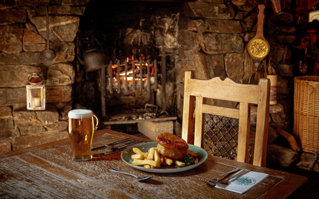 The Oak Tree Inn