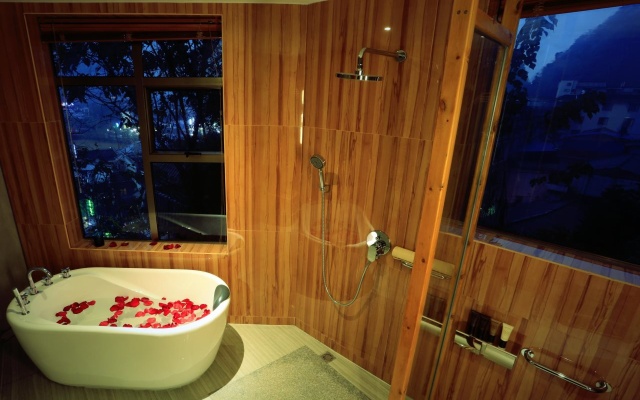 Fanli Hotel – Bathroom – Guilin