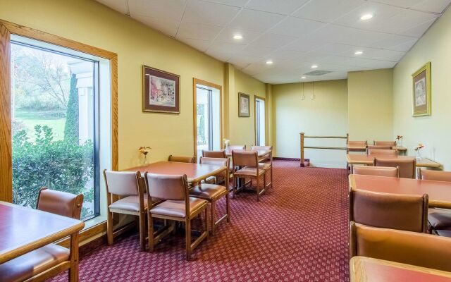 Spark by Hilton Lexington