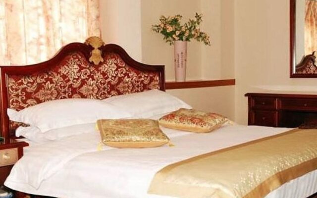 Lijiang Old Town Castle Hotel