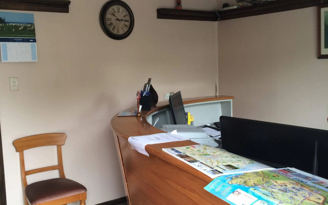 Ferry Motel