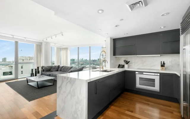 Setai Residences by Flashstay