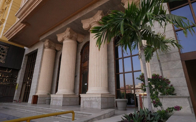 Palm Boutique Hotel