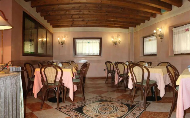 Hotel Antico Moro