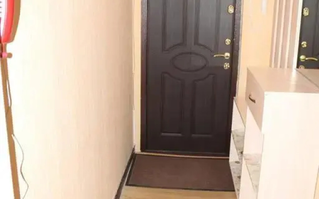 Houseroom B