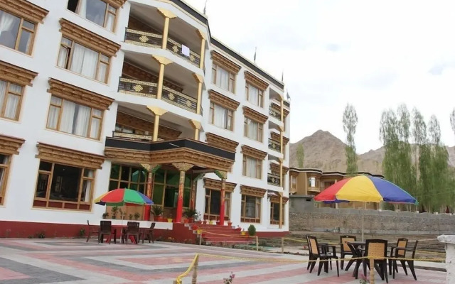 The Grand Chubi Hotel