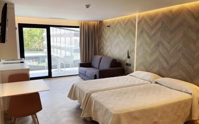 Apartamentos Roybel