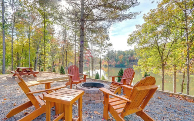 'lakeside Paradise' in Ellijay: Hot Tub, Fire Pit