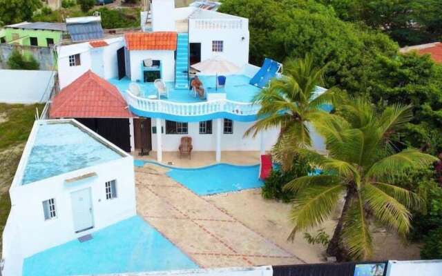 Guesthouse Villa la Isla
