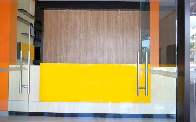 OYO 1149 Hotel Mustika