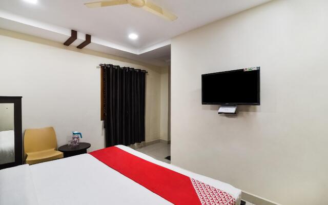 Hotel Sri Lakshmi Grand by OYO Rooms