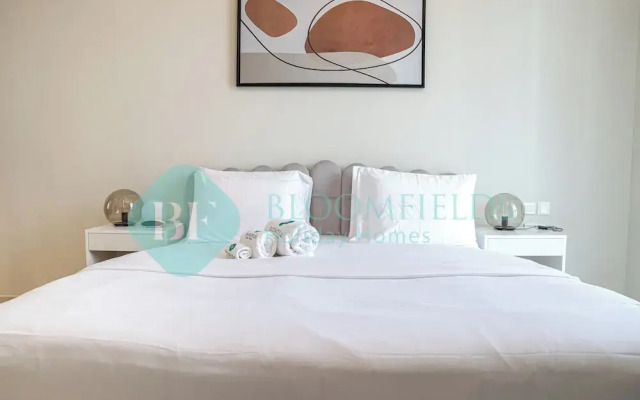 Bloomfields Stylish 1BR in Reflection