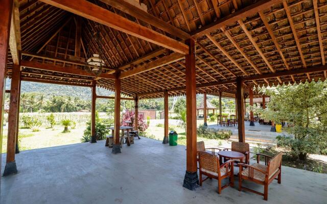 Balkondes Duta Menoreh