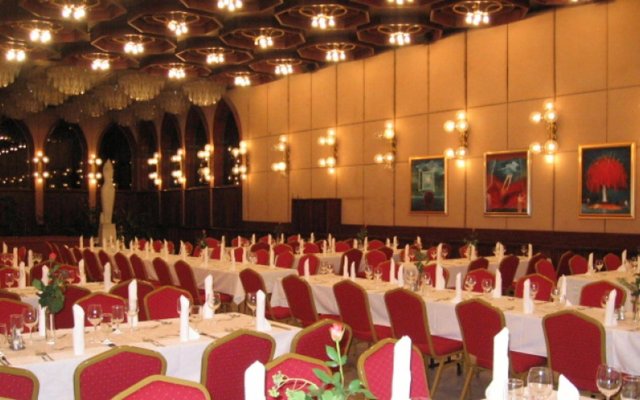 Hotel Konferencia