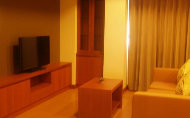 Demeter Residences Suites