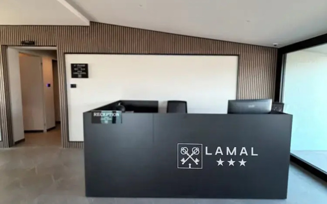 Lamal Hotel