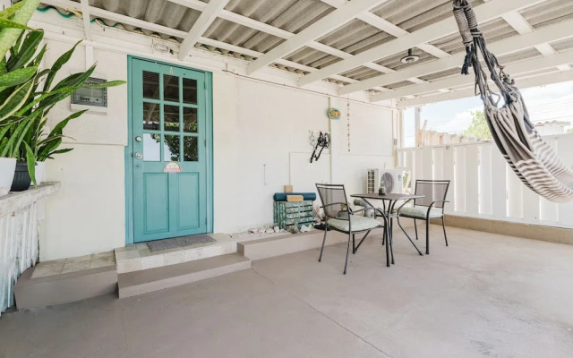 Mangel Halto Aruba one Minute Walk to Beach Apt1