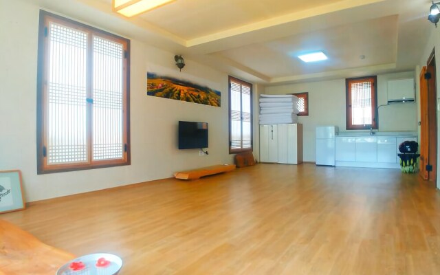 Andong Autumn Fresh Pension