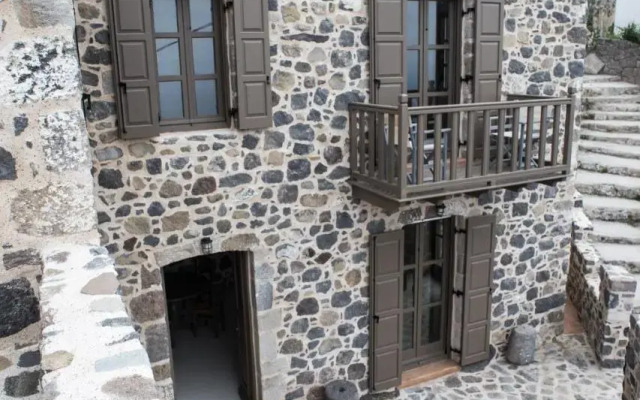 Moustafa Stone House