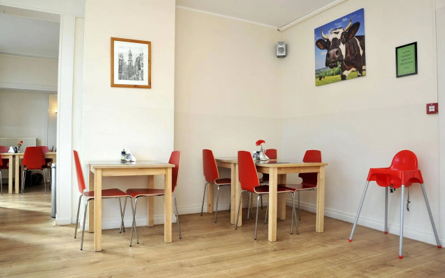 Hotel Abba