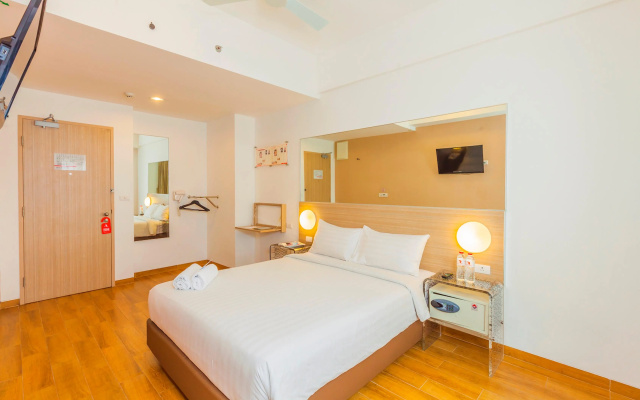 Red Planet Bekasi – Guest Rooms – Bekasi