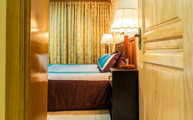 Apartment in Secure Resort - 4 to 6 People