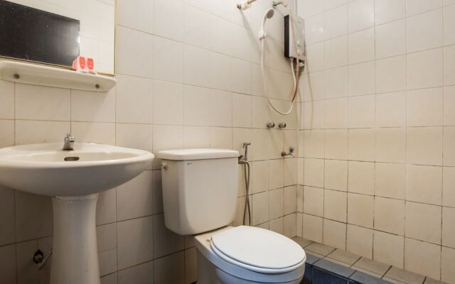 OYO 89568 Mangrove Hotel