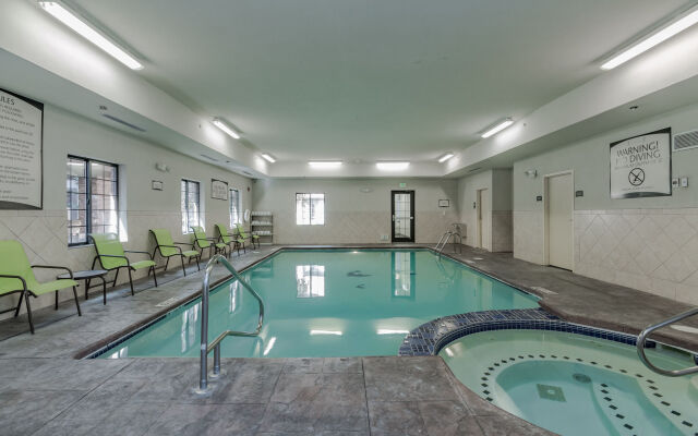 Homewood Suites by Hilton South Bend Notre Dame Area