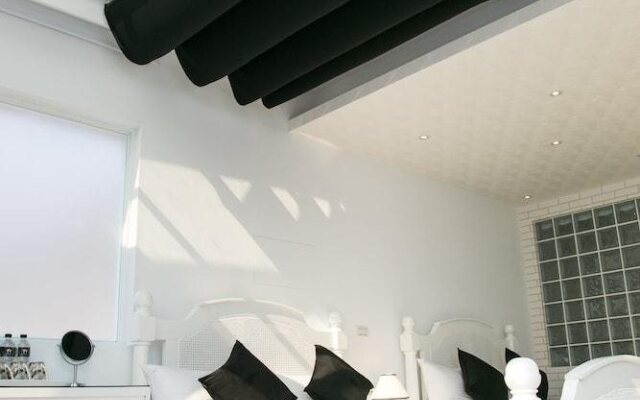 Green Light Nanping Hall 2