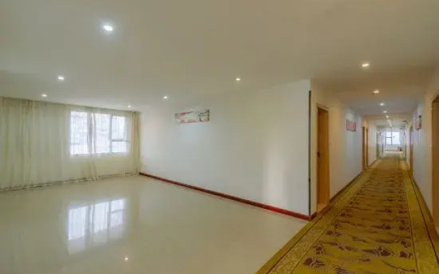Meili Hotel (Guilin Wanfu Plaza store)