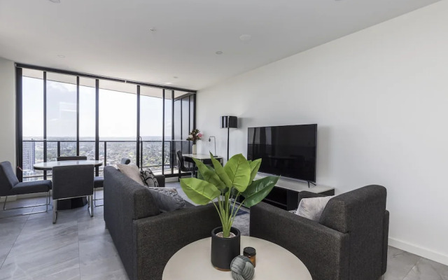 Panoramic Views, AMAZING Location Brand New!!