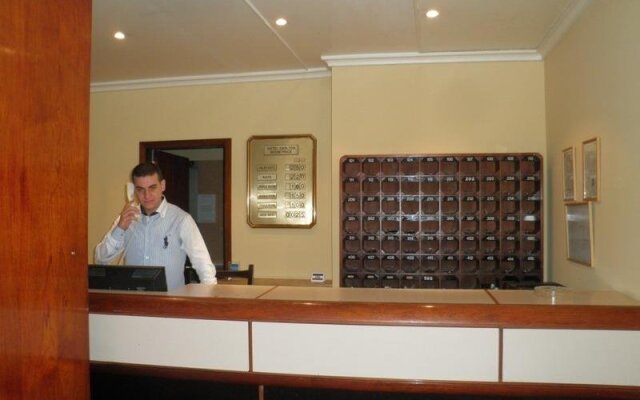 Carlton Bhamdoun Hotel