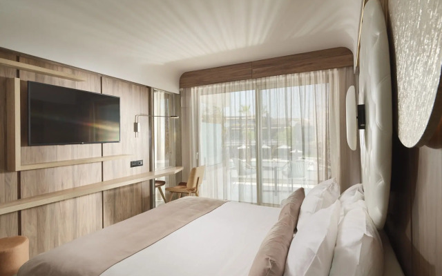 Nautilux Rethymno by Mage Hotels