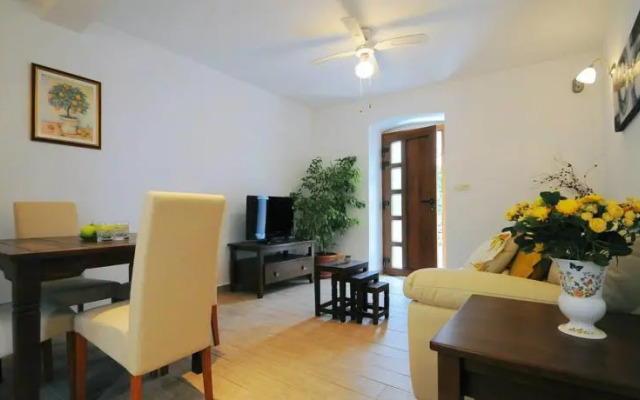 Guesthouse Adriana Cottages