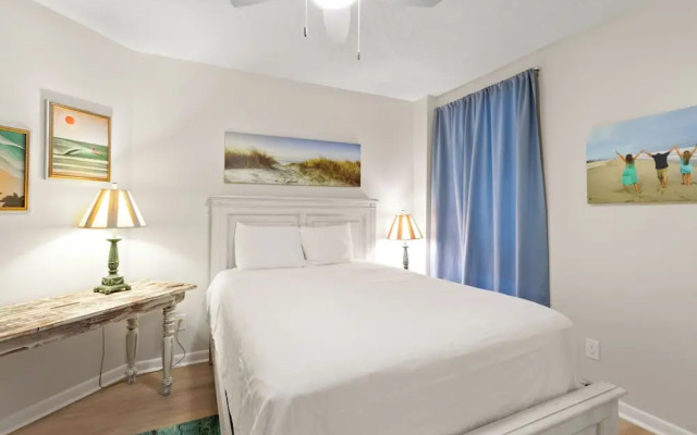 Windward Pointe 1502