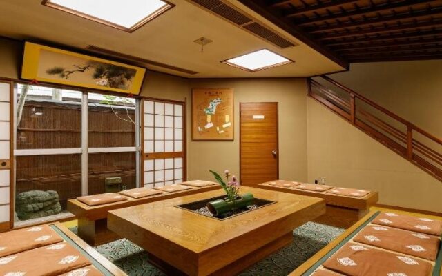 Awazuonsen Kitahachi
